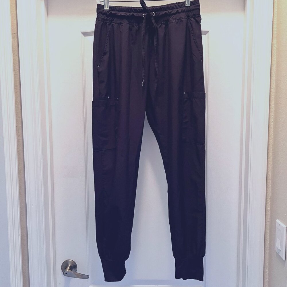 Zinnia Joggers/Scrubs-Black-Size Medium-Stretch-Drawstring-Pockets-Casual-Walk